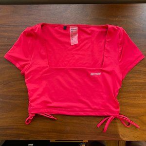 Bo + Tee: Cropped Square Neck Athletic Top